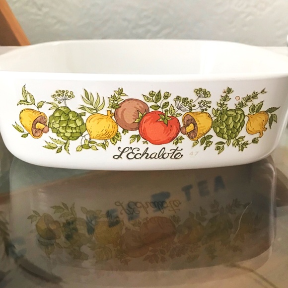 Vintage Corning Ware Spice of Life L’Echalote A-1-B 1 Liter Casserole Dish 7” - Picture 3 of 8